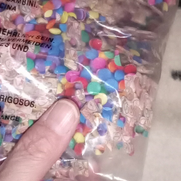 New Puzzle- "The Impossipuzzle"  550Piece) -Double Sided!! - Picture 6 of 9